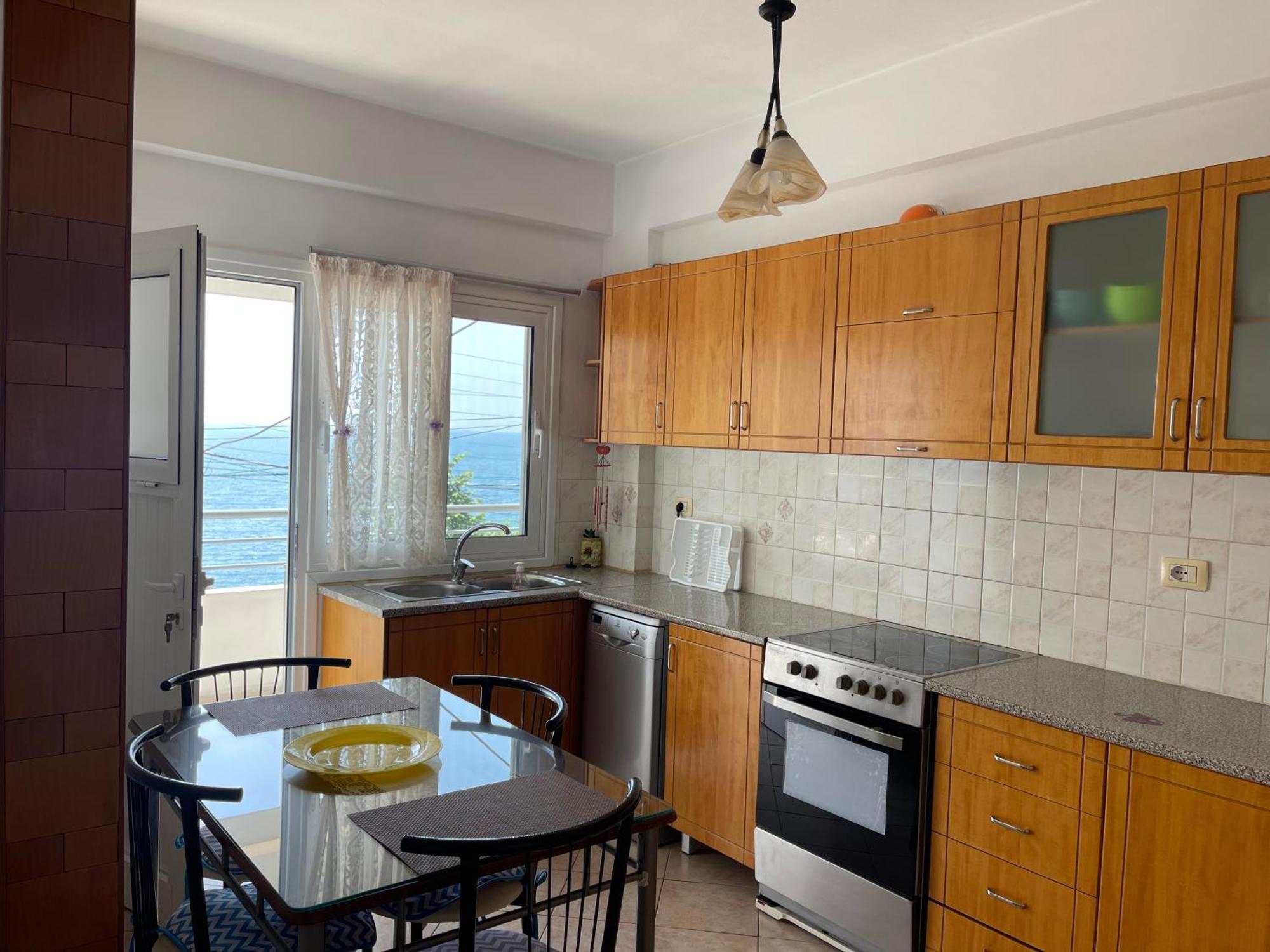 Villa Kostian Sarandë エクステリア 写真