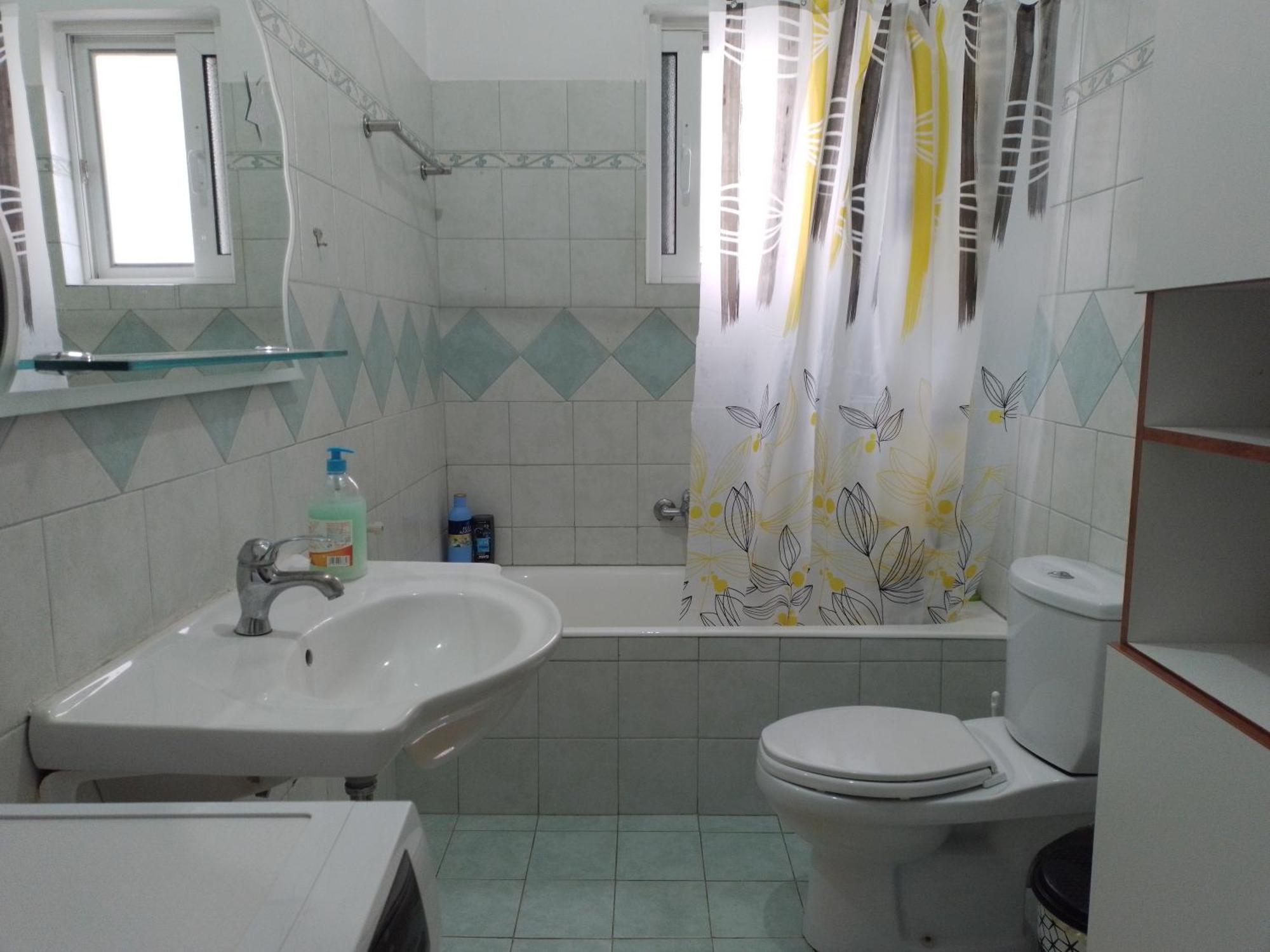 Villa Kostian Sarandë エクステリア 写真