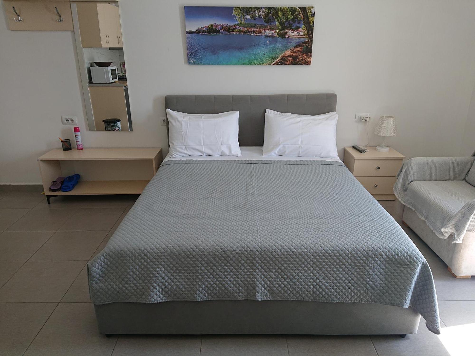 Villa Kostian Sarandë エクステリア 写真